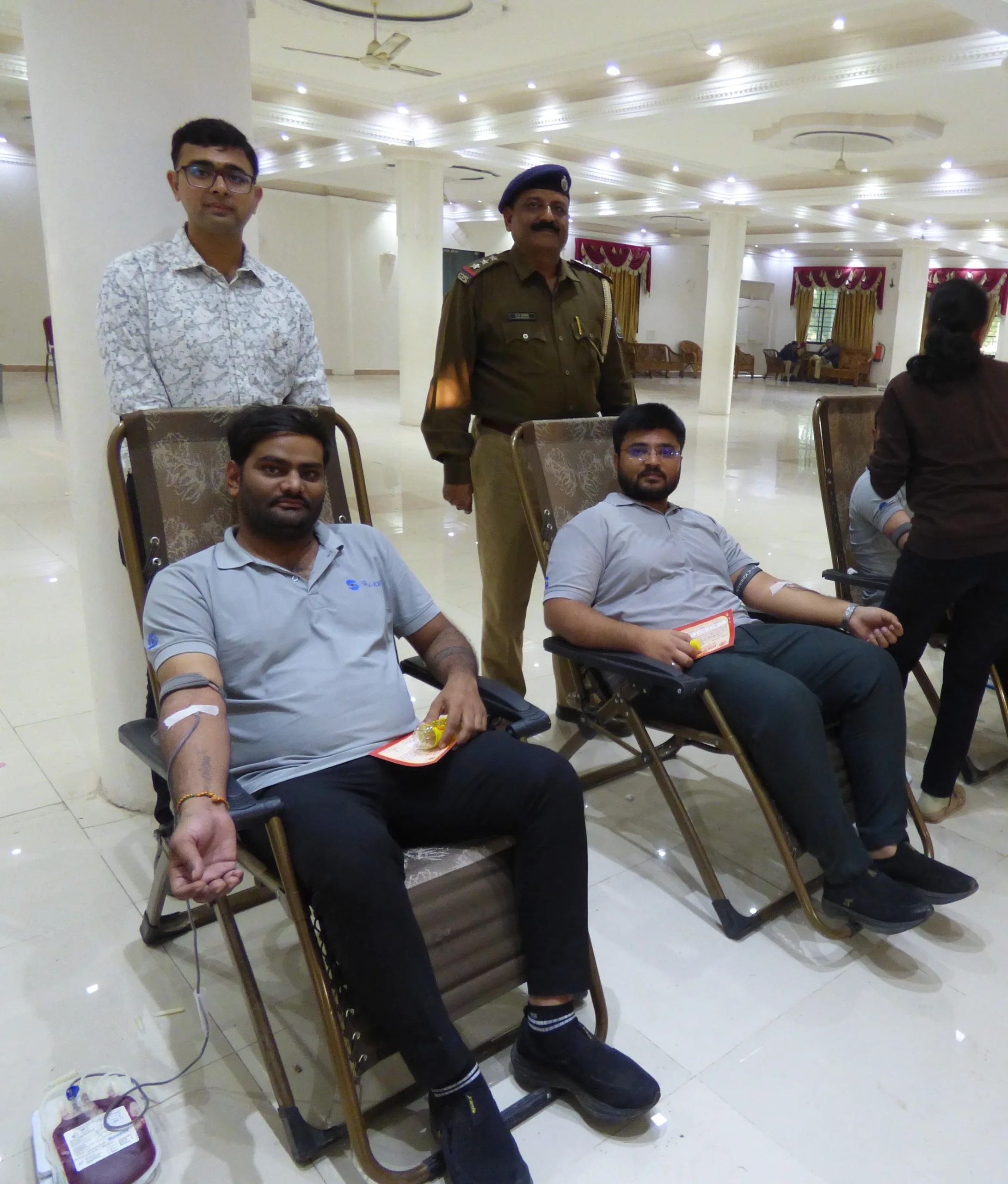Shiv Om at Jamnagar Blood Donation Camp Group photo of Shiv Om team members after participating in a Jamnagar police blood donation camp for children with thalassemia.